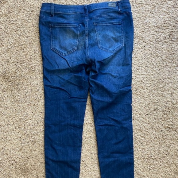 Jeans - Picture 2 of 2